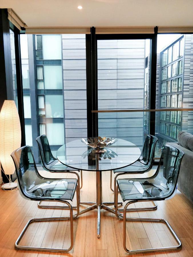 2 Bed Apartment At Quartermile Единбург Екстериор снимка